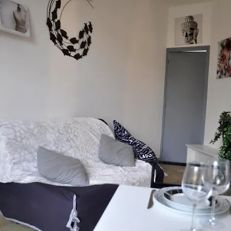 Le Portalet Apartment *